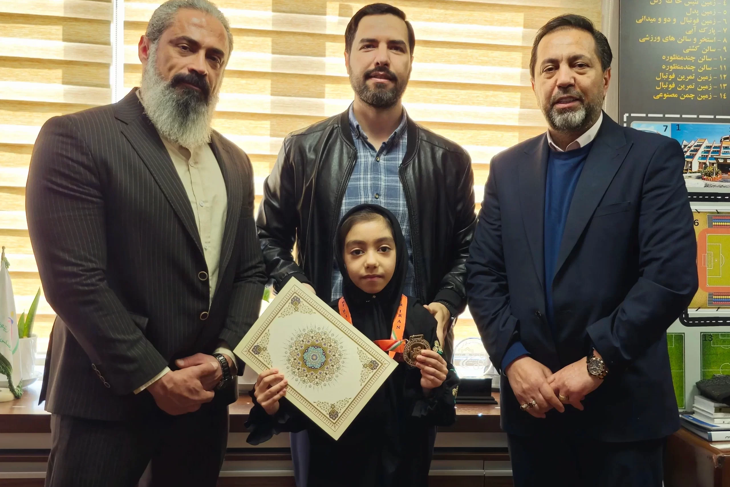 تقدیر از فرزند جهادگر حلما مهردل قهرمان آسیا